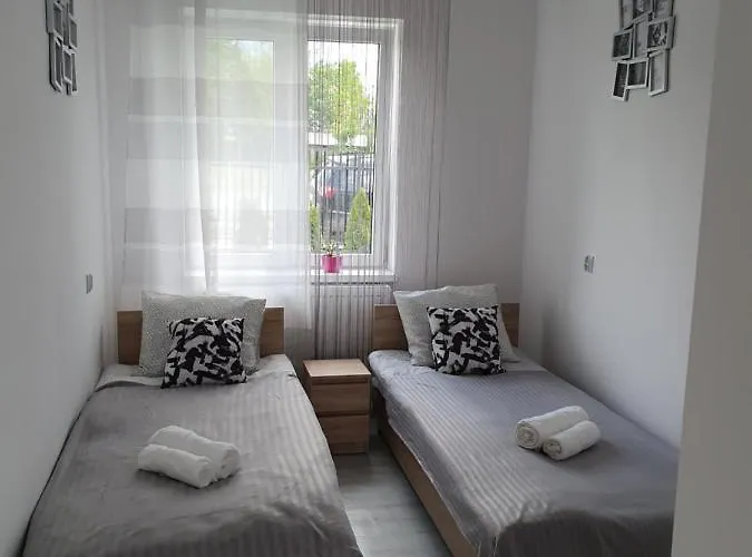 Rokicinska54 Com Lägenhet *